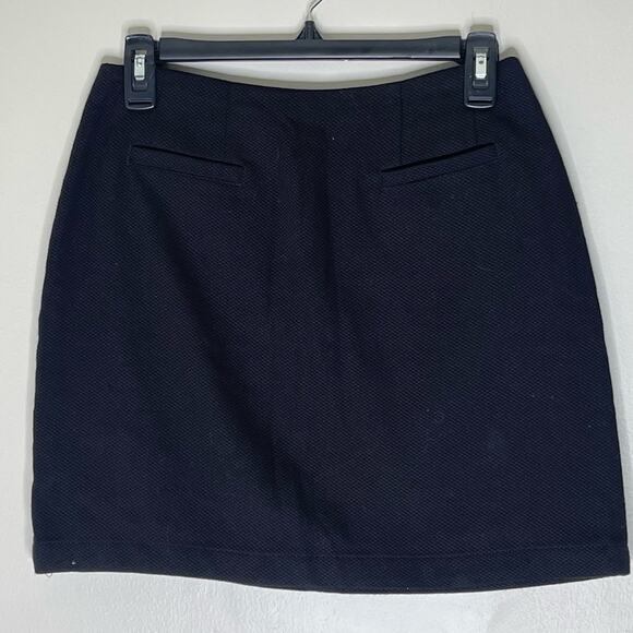 ANN TAYLOR Black Textured High Waist Mini Skirt Size 6 Petite - Picture 1 of 7